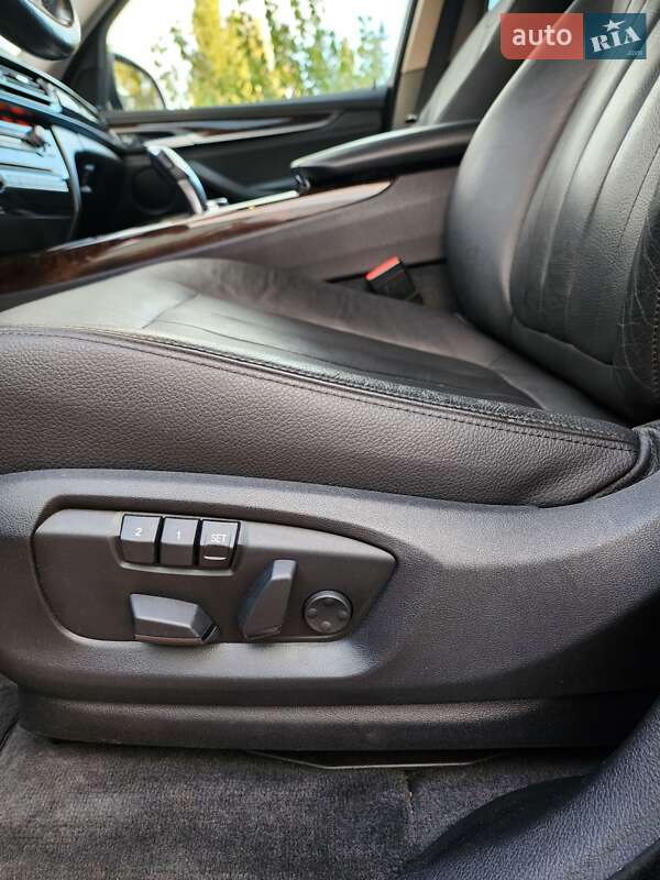 Позашляховик / Кросовер BMW X5 2015 в Одесі