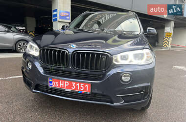 Внедорожник / Кроссовер BMW X5 2015 в 