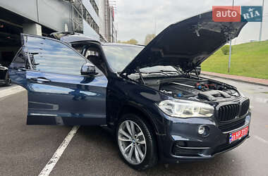 Внедорожник / Кроссовер BMW X5 2015 в 