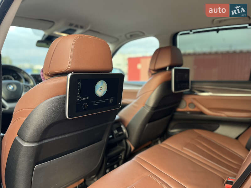 Позашляховик / Кросовер BMW X5 2017 в Києві фото 14 Позашляховик / Кросовер BMW X5 2017 в Києві