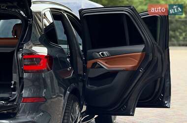 Внедорожник / Кроссовер BMW X5 2019 в 