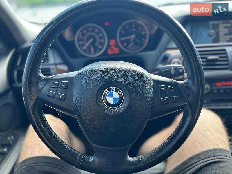 Внедорожник / Кроссовер BMW X5 2012 в Ивано-Франковске