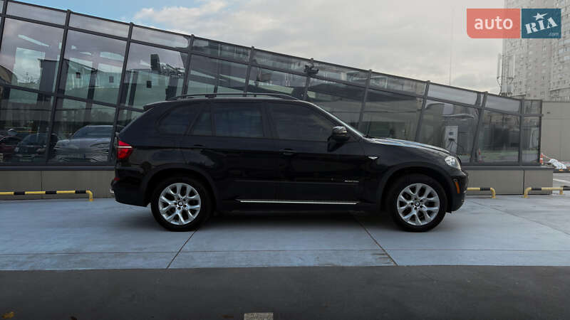 Внедорожник / Кроссовер BMW X5 2011 в Киеве