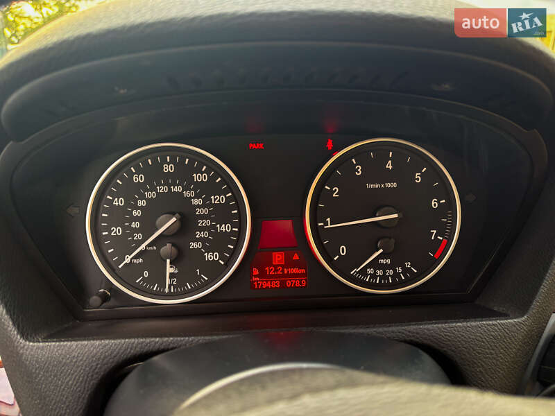 Внедорожник / Кроссовер BMW X5 2011 в Киеве