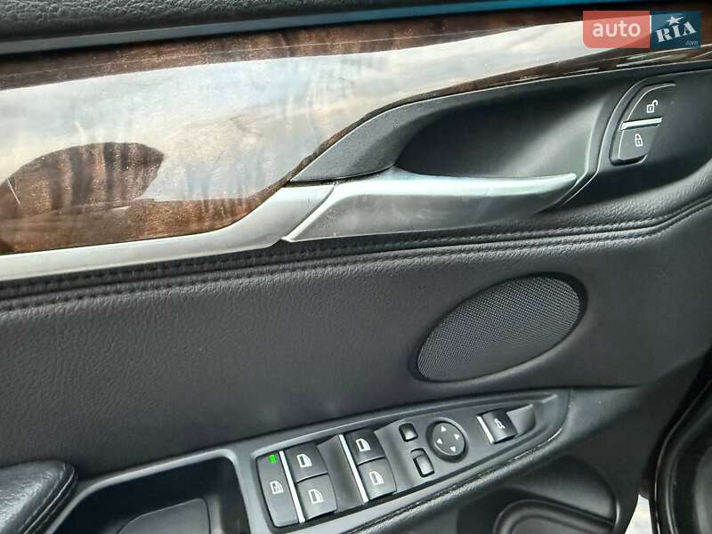 Позашляховик / Кросовер BMW X5 2014 в Києві фото 16 Позашляховик / Кросовер BMW X5 2014 в Києві