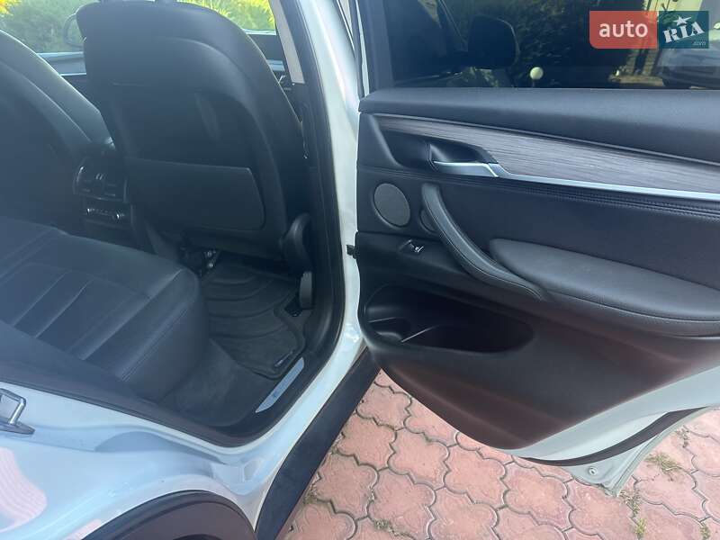 Внедорожник / Кроссовер BMW X5 2016 в Виннице фото 39 Внедорожник / Кроссовер BMW X5 2016 в Виннице