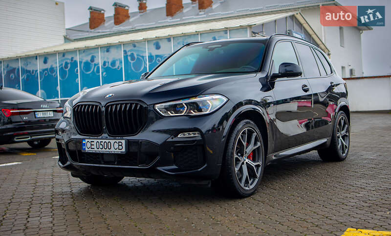 Внедорожник / Кроссовер BMW X5 2020 в Черновцах