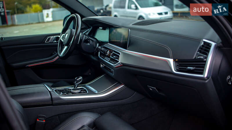 Внедорожник / Кроссовер BMW X5 2020 в Черновцах