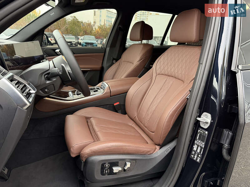 Внедорожник / Кроссовер BMW X5 2024 в Харькове