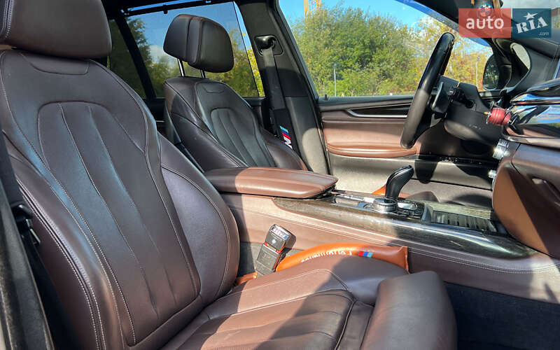 Позашляховик / Кросовер BMW X5 2014 в Львові