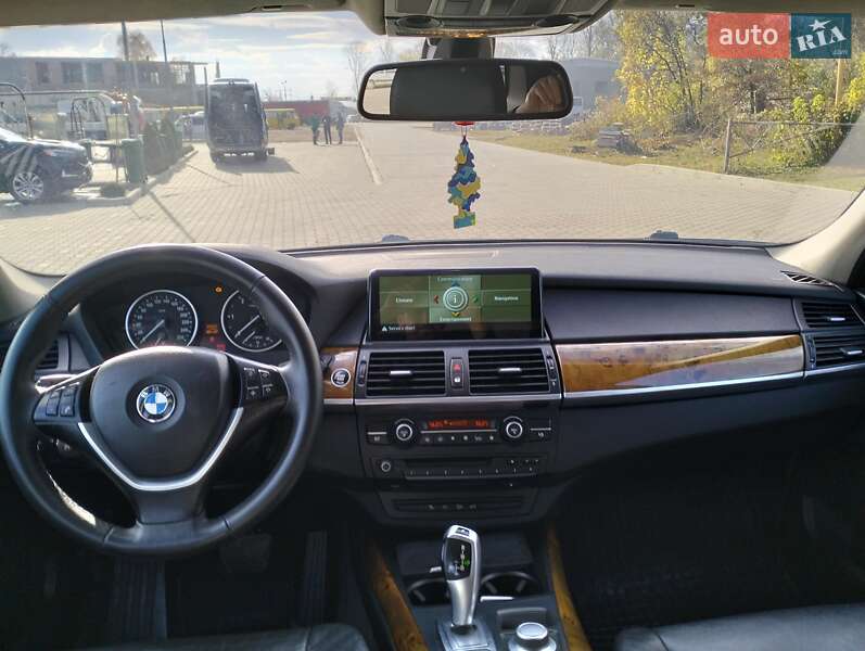 Внедорожник / Кроссовер BMW X5 2009 в Коломые