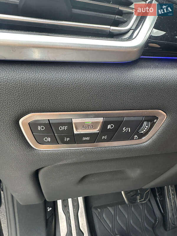 Внедорожник / Кроссовер BMW X5 2019 в Сарнах