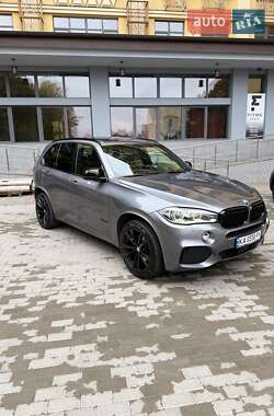 Внедорожник / Кроссовер BMW X5 2014 в Киеве