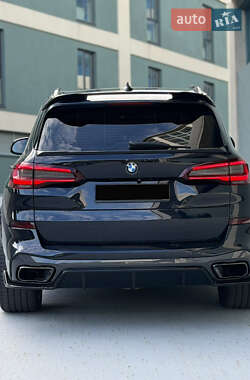 Позашляховик / Кросовер BMW X5 2020 в  фото 13 Позашляховик / Кросовер BMW X5 2020 в