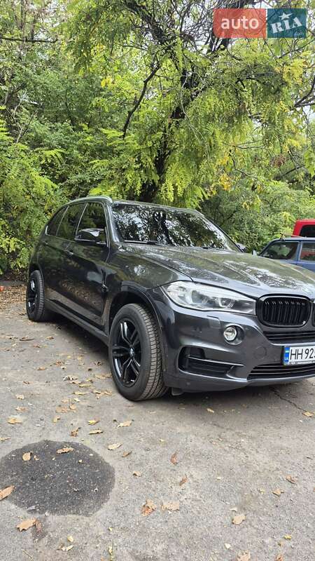 Позашляховик / Кросовер BMW X5 2015 в Одесі фото 19 Позашляховик / Кросовер BMW X5 2015 в Одесі