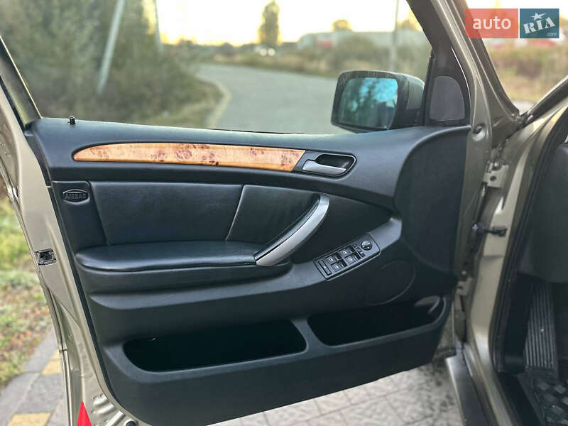 Позашляховик / Кросовер BMW X5 2006 в Луцьку