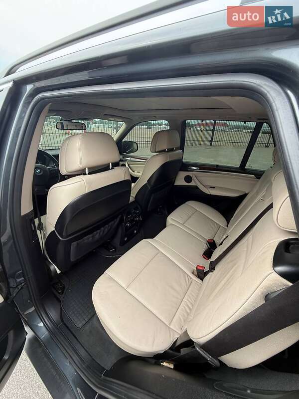 Внедорожник / Кроссовер BMW X5 2013 в Киеве фото 12 Внедорожник / Кроссовер BMW X5 2013 в Киеве