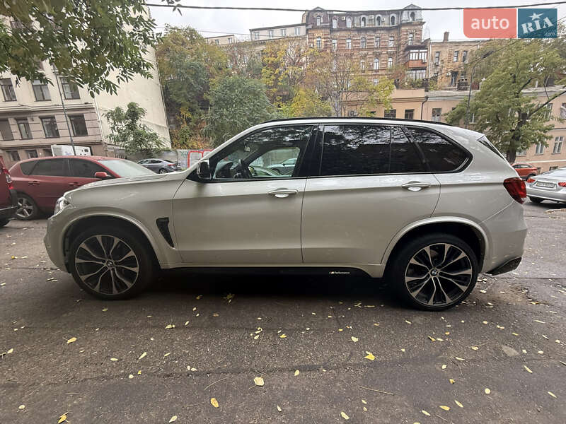 Позашляховик / Кросовер BMW X5 2015 в Одесі