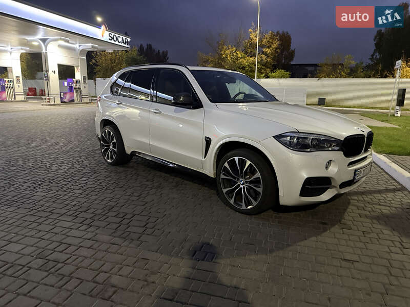 Позашляховик / Кросовер BMW X5 2015 в Одесі