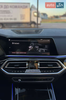 Позашляховик / Кросовер BMW X5 2019 в 