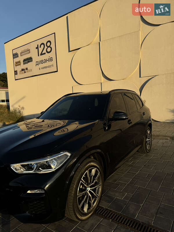 Внедорожник / Кроссовер BMW X5 2019 в Днепре