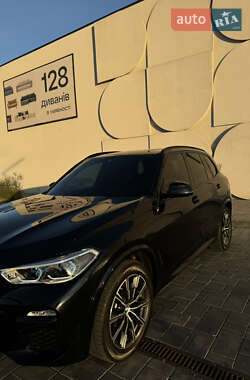 Позашляховик / Кросовер BMW X5 2019 в 