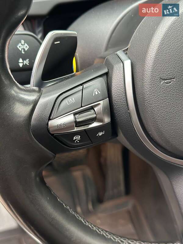 Внедорожник / Кроссовер BMW X5 2016 в Киеве