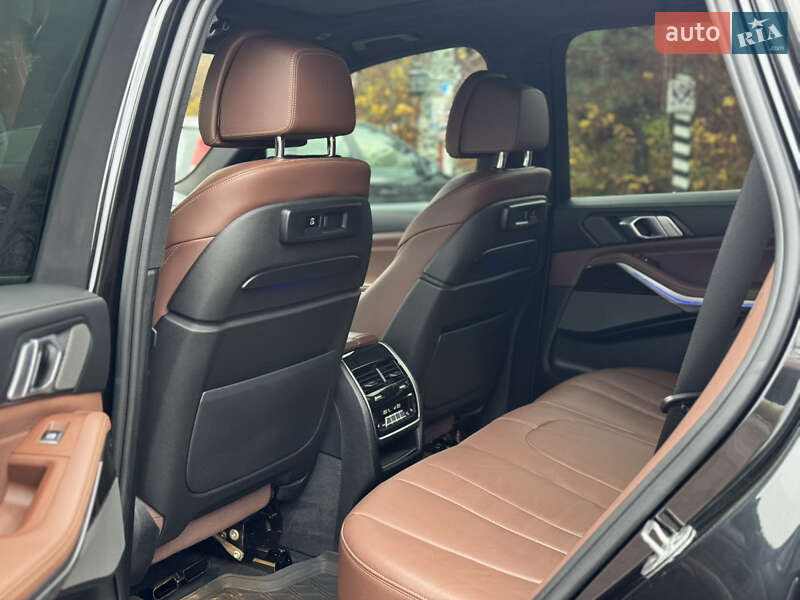 Позашляховик / Кросовер BMW X5 2019 в Івано-Франківську