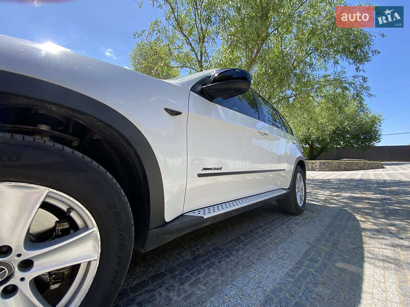 Позашляховик / Кросовер BMW X5 2012 в Львові фото 2 Позашляховик / Кросовер BMW X5 2012 в Львові