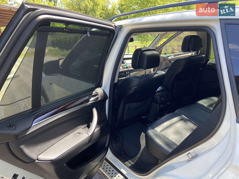 Позашляховик / Кросовер BMW X5 2012 в Львові фото 7 Позашляховик / Кросовер BMW X5 2012 в Львові