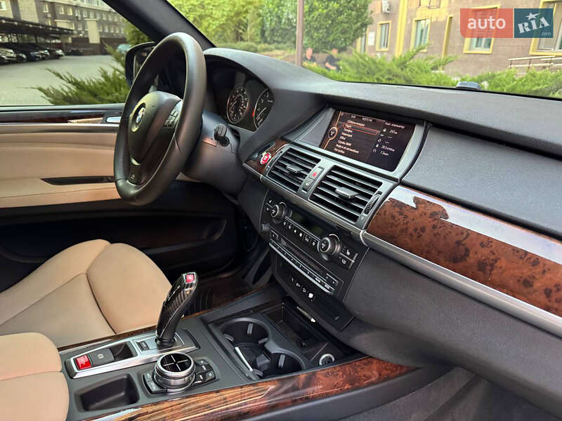 Позашляховик / Кросовер BMW X5 2010 в Одесі фото 35 Позашляховик / Кросовер BMW X5 2010 в Одесі