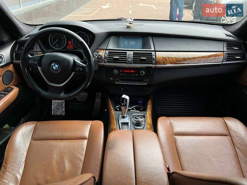 Внедорожник / Кроссовер BMW X5 2009 в Киеве