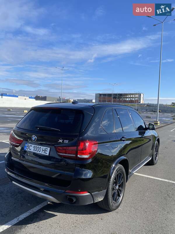 Позашляховик / Кросовер BMW X5 2016 в Львові