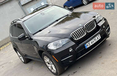 Позашляховик / Кросовер BMW X5 2013 в 