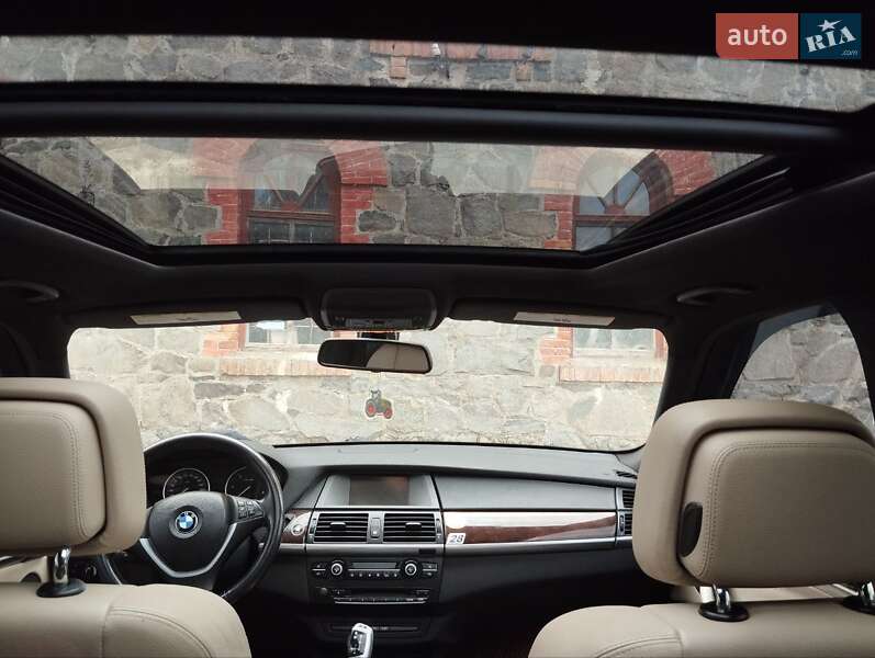Внедорожник / Кроссовер BMW X5 2010 в Брацлаве