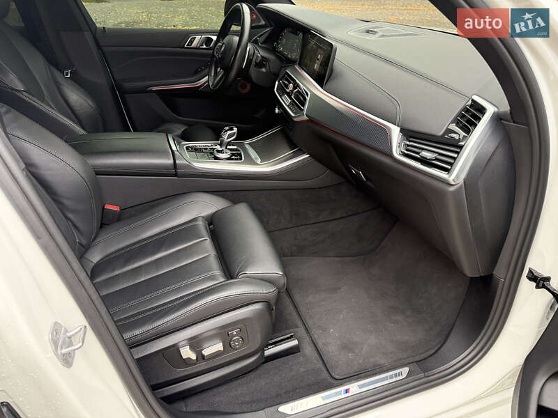 Внедорожник / Кроссовер BMW X5 2021 в Киеве