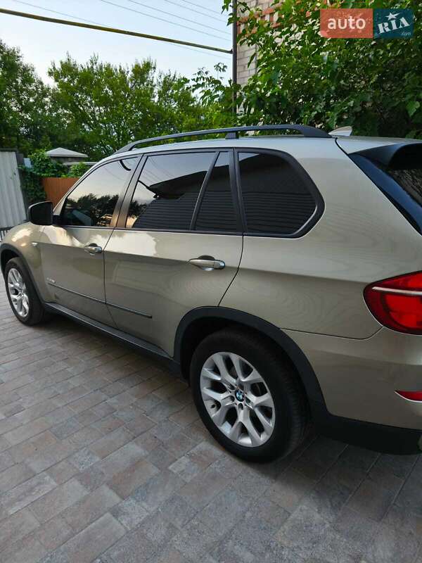 Позашляховик / Кросовер BMW X5 2011 в Кременчуці фото 3 Позашляховик / Кросовер BMW X5 2011 в Кременчуці