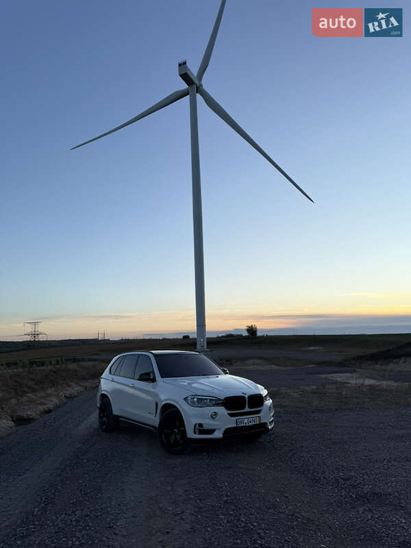 Внедорожник / Кроссовер BMW X5 2014 в Нововолынске фото 2 Внедорожник / Кроссовер BMW X5 2014 в Нововолынске