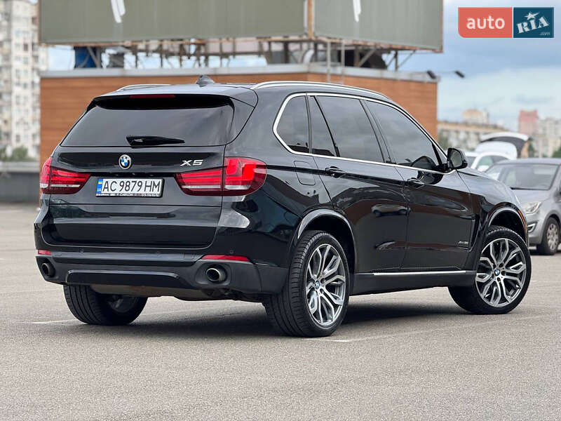 Позашляховик / Кросовер BMW X5 2015 в Луцьку
