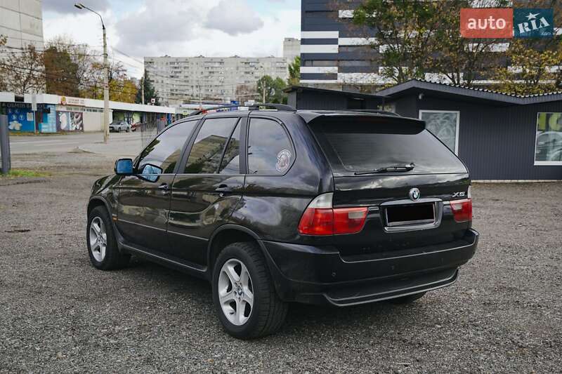 Внедорожник / Кроссовер BMW X5 2003 в Харькове