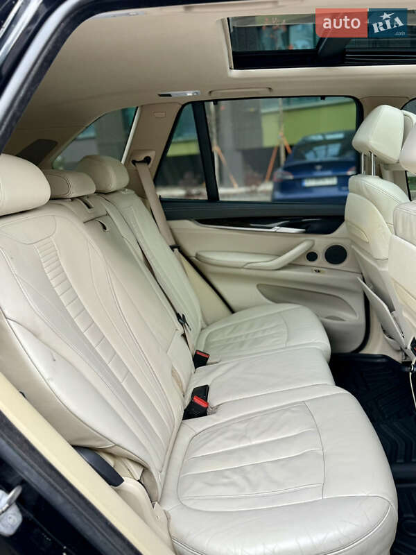 Позашляховик / Кросовер BMW X5 2015 в Києві