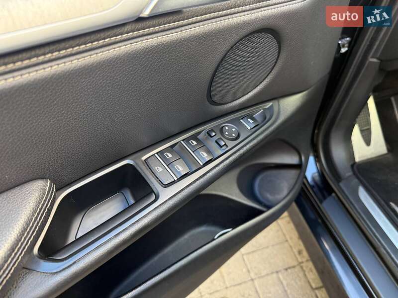 Позашляховик / Кросовер BMW X5 2013 в Києві фото 12 Позашляховик / Кросовер BMW X5 2013 в Києві