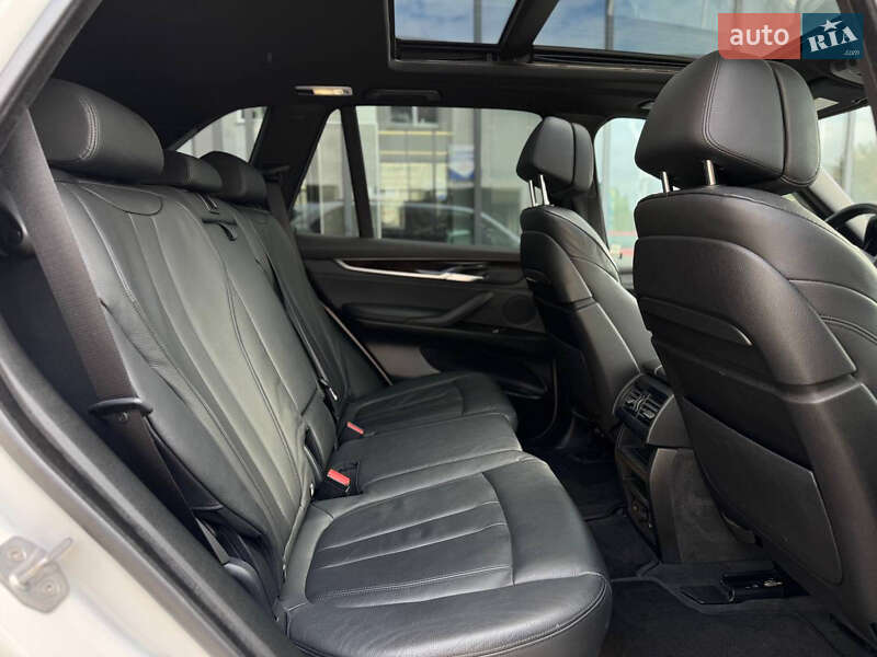 Внедорожник / Кроссовер BMW X5 2015 в Турийске