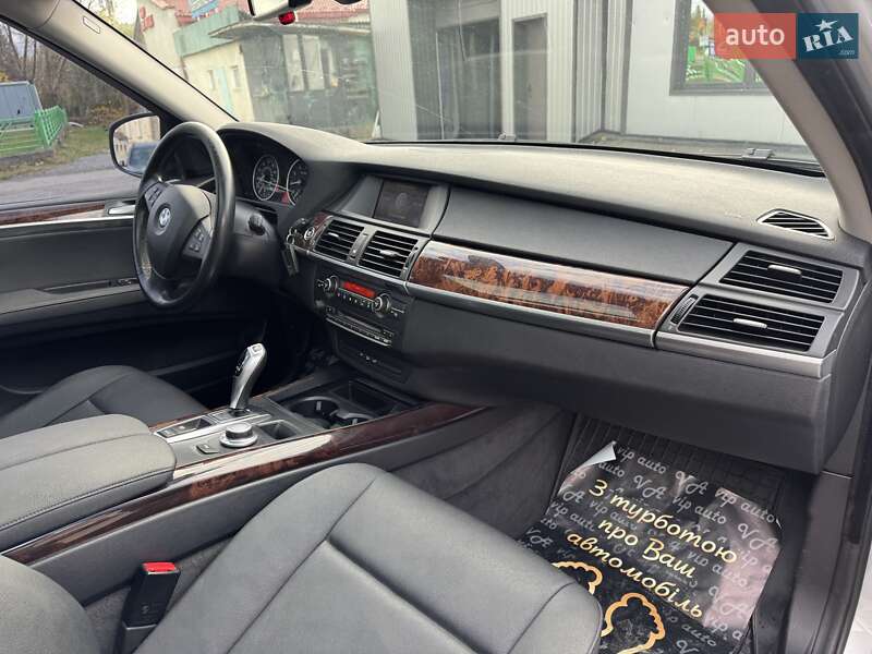 Позашляховик / Кросовер BMW X5 2008 в Тернополі