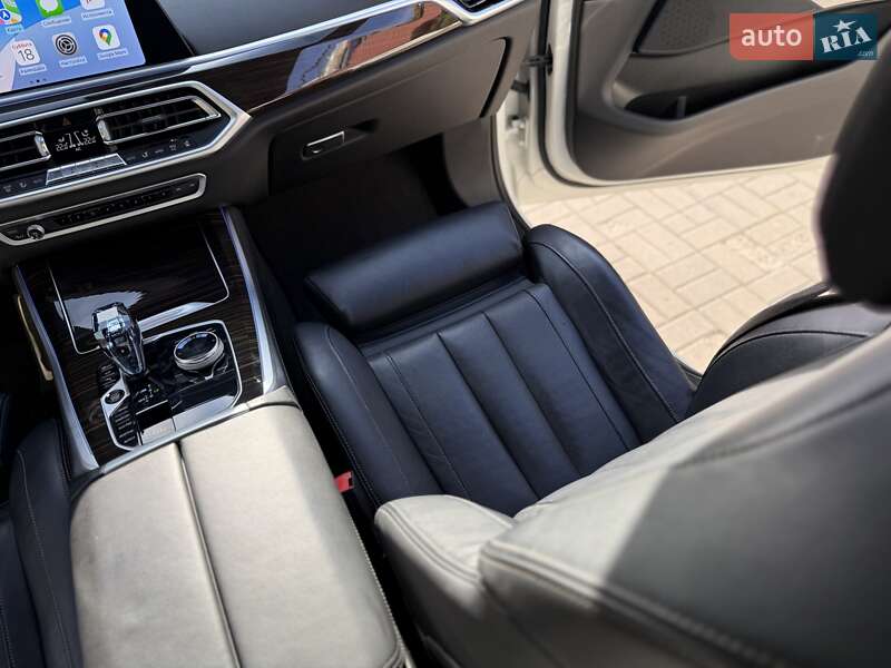 Внедорожник / Кроссовер BMW X5 2021 в Днепре