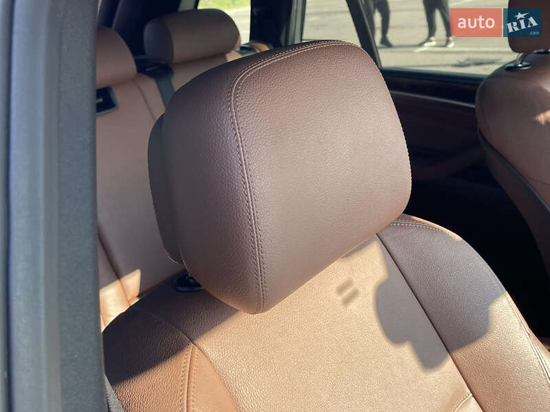 Позашляховик / Кросовер BMW X5 2012 в Рівному