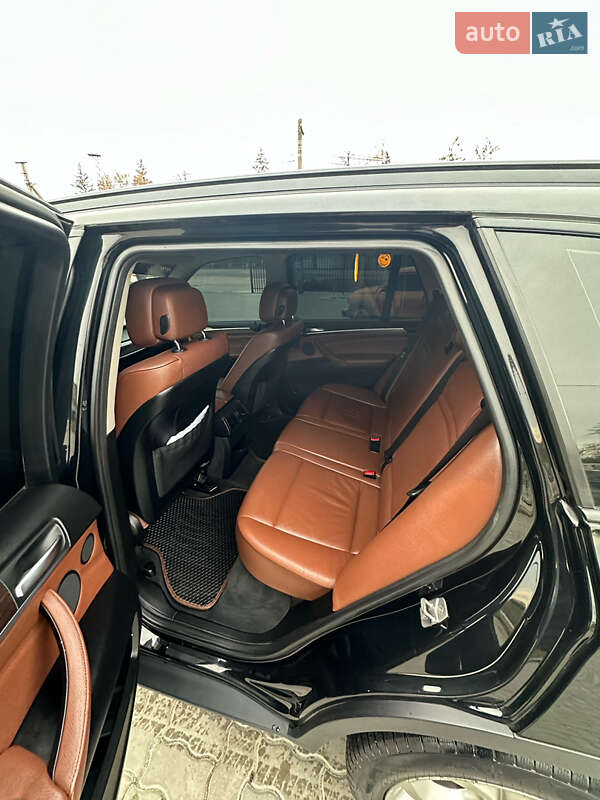 Внедорожник / Кроссовер BMW X5 2011 в Броварах