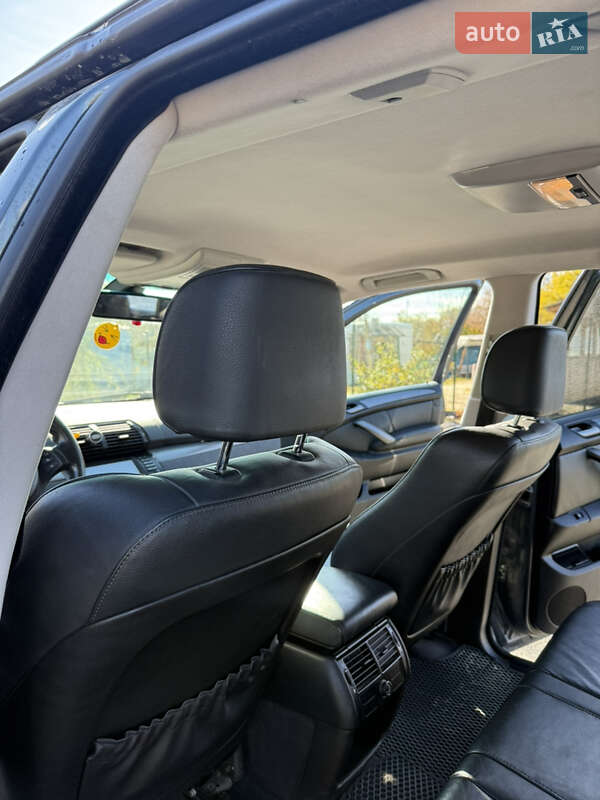 Внедорожник / Кроссовер BMW X5 2005 в Тлумаче