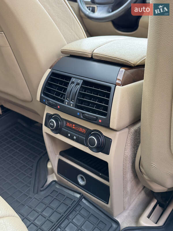 Внедорожник / Кроссовер BMW X5 2007 в Ровно фото 16 Внедорожник / Кроссовер BMW X5 2007 в Ровно