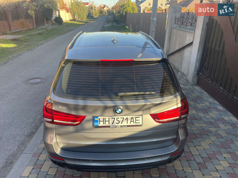 Внедорожник / Кроссовер BMW X5 2015 в Одессе